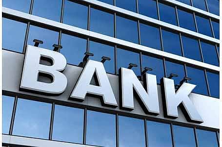 வங்கி ஊழியர் நெஞ்சுவலியால் மயங்கி விழுந்து பலியான பரிதாபம்