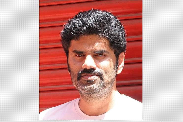 நாளை முதல் தினமணி.காம் ஜங்க்ஷனில் 'கருந்தேள்' ராஜேஷ் எழுதும் புதிய தொடர் ஆரம்பம்!