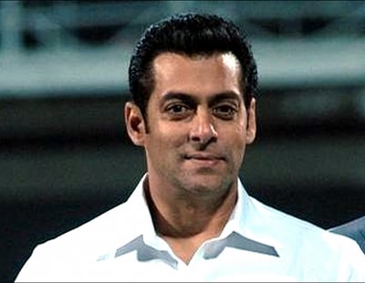 சல்மான் கானுக்கு 5 ஆண்டுகள் சிறை தண்டனை விதித்த நீதிபதி திடீர் இடமாற்றம்