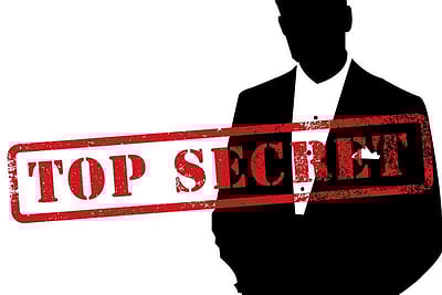 உளவு பார்த்ததாக குற்றம் சாட்டி இரண்டு இந்திய தூதரக அதிகாரிகளை வெளியேற்றுகிறது பாகிஸ்தான்?