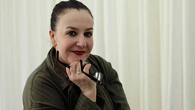 டிரம்ப் மனைவிக்கு ஆடை வடிவமைக்க 'நோ ' சொன்ன பிரான்ஸ் டிசைனர்!