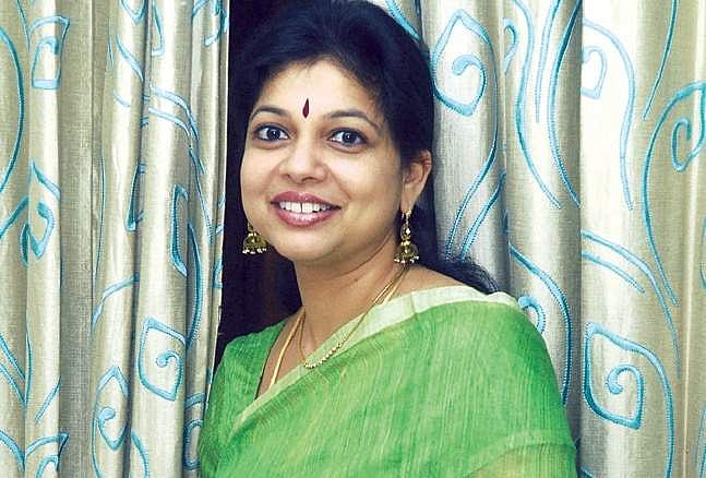 விவசாயம், நெசவுத்தொழில்கள் நலிவடையாமல் இருக்க நடவடிக்கை: சௌமியா அன்புமணி