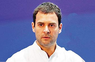 நரேந்திர மோடி மிகவும் பலவீனமான பிரதமர்