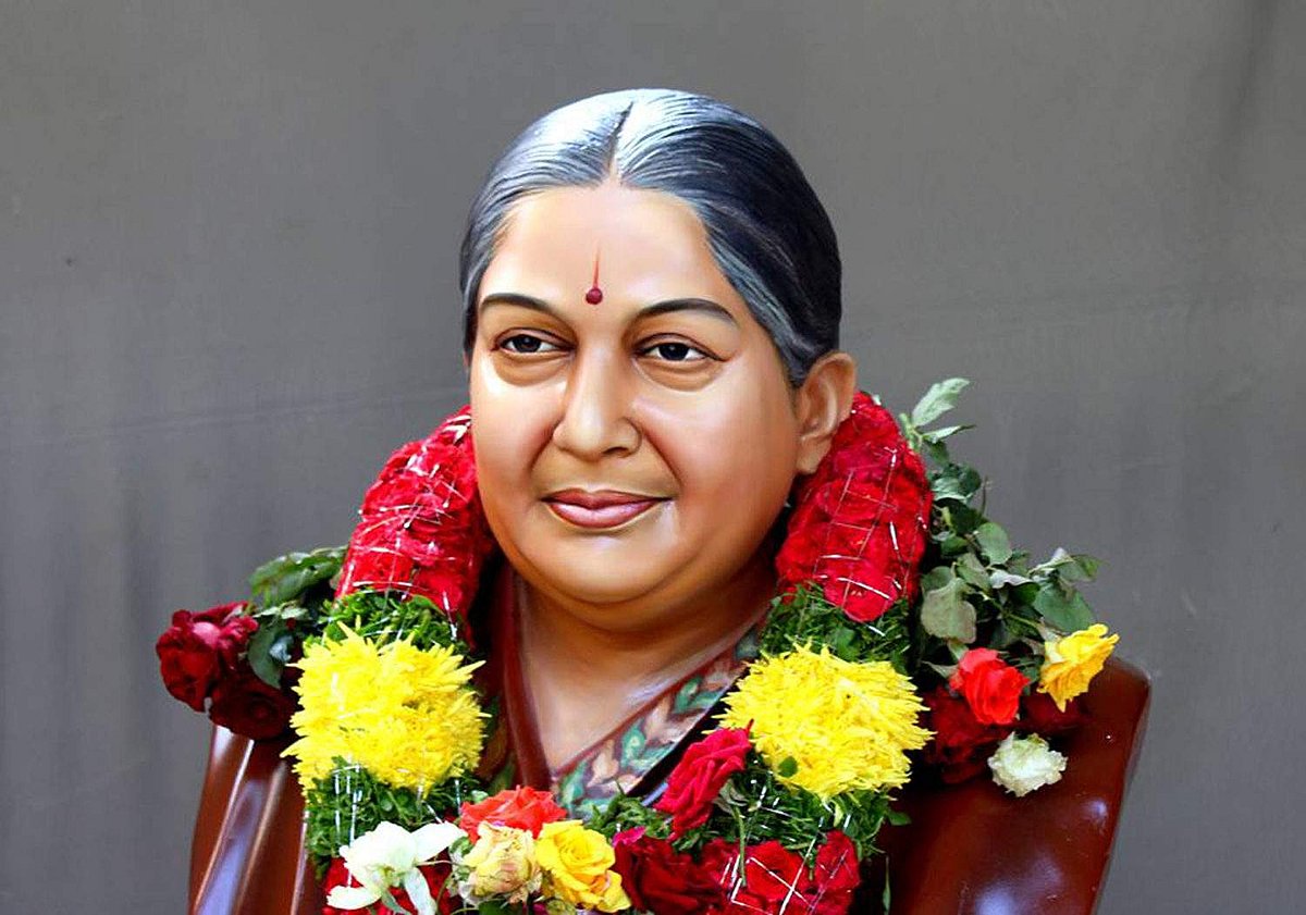 ஆத்தூர் சிலை வடிவமைப்பாளர்களுக்கு வாழ்வளித்த 'அம்மா' சிலைகள்!