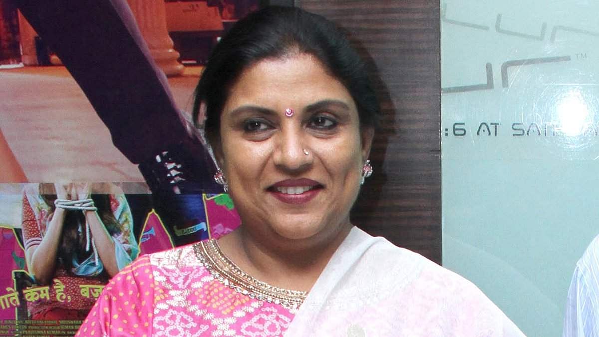 போதும், நிறுத்திக்கொள்ளுங்கள்: நடிகைகளுக்கு ஸ்ரீப்ரியா வேண்டுகோள்!