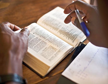 அதிக மொழிகள் தெரிந்தால்... அதிக வேலை வாய்ப்புகள்!