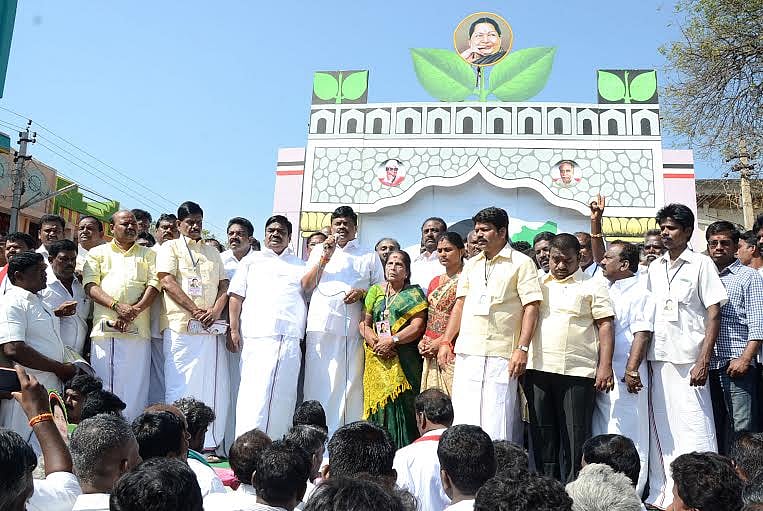 ஜெயலலிதா தலைமையில் மீண்டும் அதிமுக ஆட்சி அமையும்: அமைச்சர் கே.டி.ஆர்.