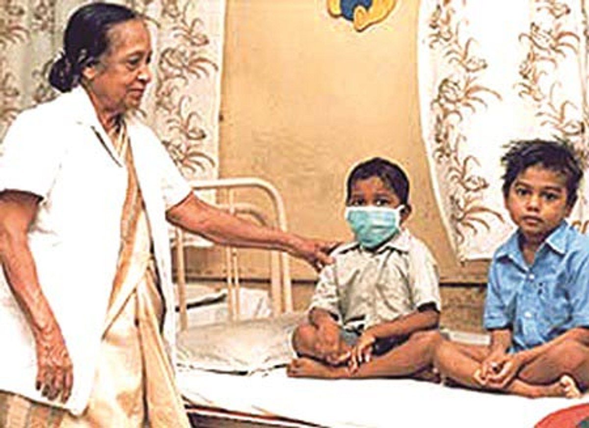 சாதனைப் பெண்மணி டாக்டர் சாந்தா