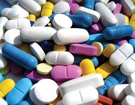 மருந்தியல் பட்டப் படிப்பு... வெளிநாடுகளில் வேலை வாய்ப்பு!