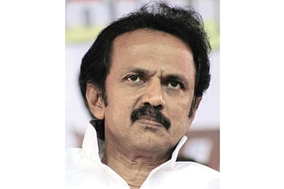 அனைத்துப் பள்ளிகளிலும் தமிழ் மொழியை கட்டாயப் பாடமாக்குக: மு.க. ஸ்டாலின் வலியுறுத்தல்