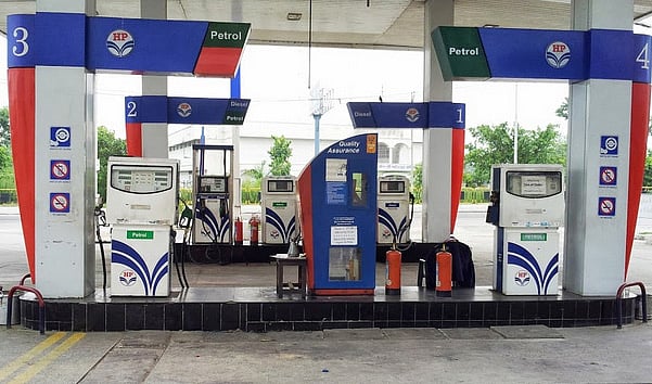 பெட்ரோல் ரூ.3.07, டீசல் ரூ.1.90 விலை உயர்வு