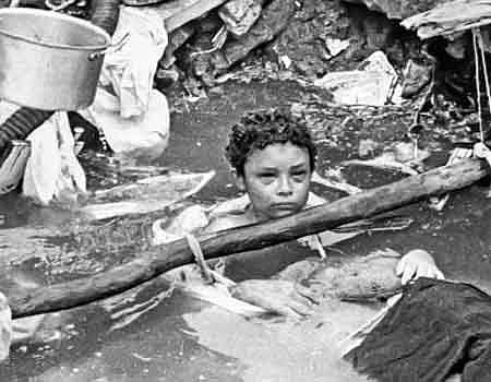 உலகின் கவனத்தை ஈர்த்த குழந்தைகள்!