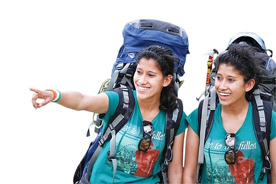 மலை​யேற்​றத்​தில் சாதனை படைத்த இரட்​டையர்!​​