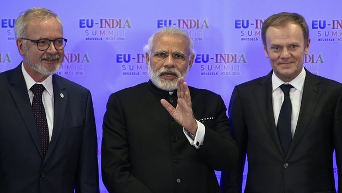 மதத்தில் இருந்து பயங்கரவாதத்தை பிரிக்க வேண்டும்: மோடி பேச்சு