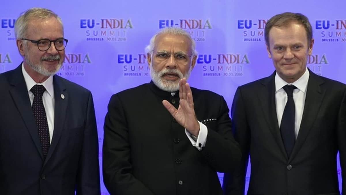 மதத்தில் இருந்து பயங்கரவாதத்தை பிரிக்க வேண்டும்: மோடி பேச்சு