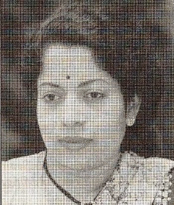 சினிமாவுக்கு வசனம் எழுதுகிறார் இந்துமதி!