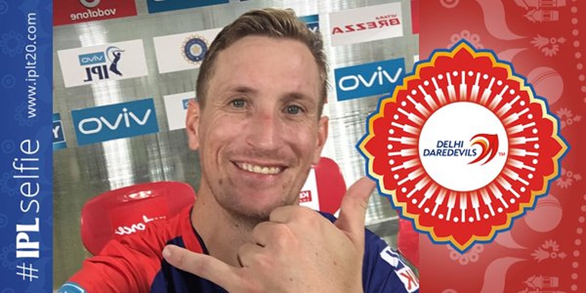 அடித்து ஆடு: ராகுல் டிராவிடின் கட்டளையை நிறைவேற்றிய ‘சிக்ஸர்’ மோரிஸ்! (வீடியோ இணைப்பு)