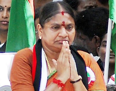 அதிமுக பொதுக்குழுக் கூட்டத்தில் முன்னாள் அமைச்சர் வளர்மதியின் காரசார பேச்சு