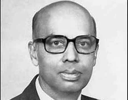 அதி நவீன தொலைநோக்கிகளை நிறுவியவர்!