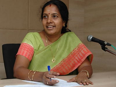 தேர்தலில் வெற்றி பெற்று 7 மாதமாகியும் எய்ம்ஸ் கட்டுமானப் பணியை தமிழக அரசு தொடங்கவில்லை: வானதி சீனிவாசன்