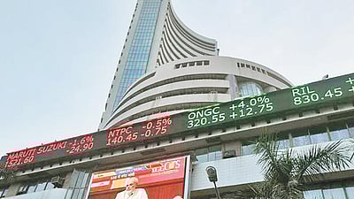 சரிவுடன் தொடங்கி, சரிவுடன் முடிந்த நிஃப்டி, சென்செக்ஸ்!