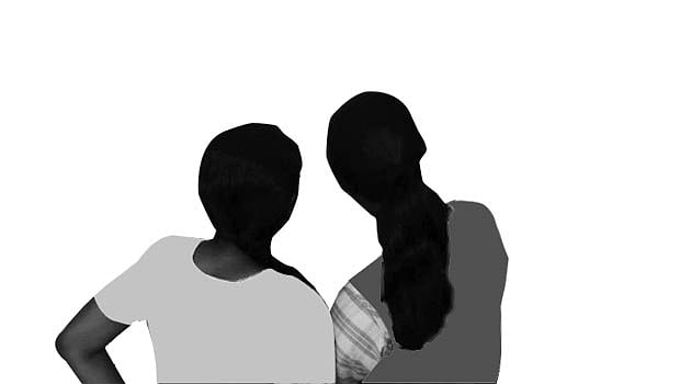 கன்னடம், ஆங்கிலம் மூலம் தமிழ் படிக்கும் இளம் தலைமுறை!