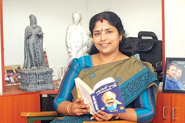 இரக்கம் எனும் ஓர் இறைப்பண்பு - பா.ஜோதி நிர்மலாசாமி ஐ.ஏ.எஸ்.