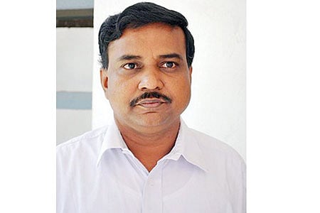 பிற மாநிலங்களில் படித்த மாணவர்களுக்கு முன்னுரிமை அளிப்பது சரியா?