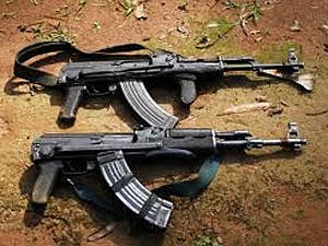 உ.பி.யில் ஆயுத கடத்தல்காரர் கைது: 21 நாட்டுத் துப்பாக்கிகள் பறிமுதல்