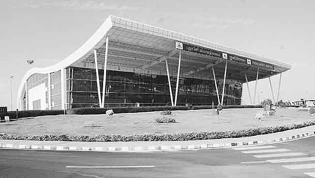 புதுவை விமான நிலைய விரிவாக்கத் திட்டம்: தமிழக அரசு நிலம் ஒதுக்குமா?