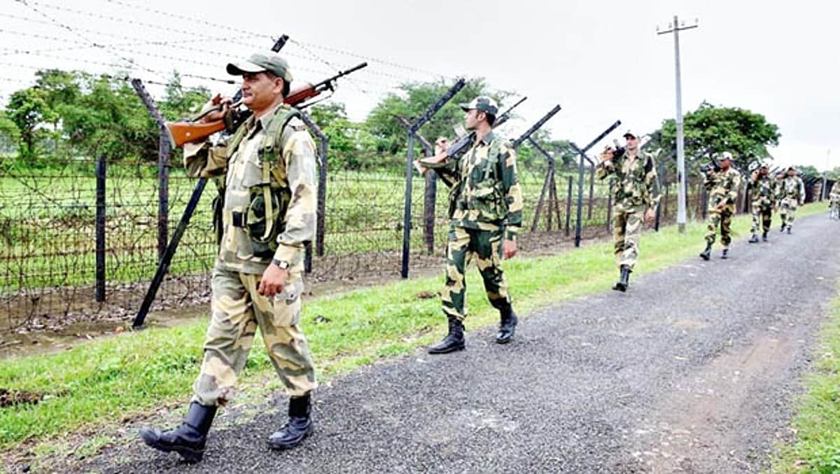 ராணுவ ரகசியங்களை கடத்திய பாகிஸ்தான் உளவாளி கைது