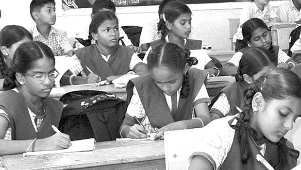 நாளை நான் ஐஏஎஸ்!: பள்ளியிலிருந்தே பயிற்சி! 