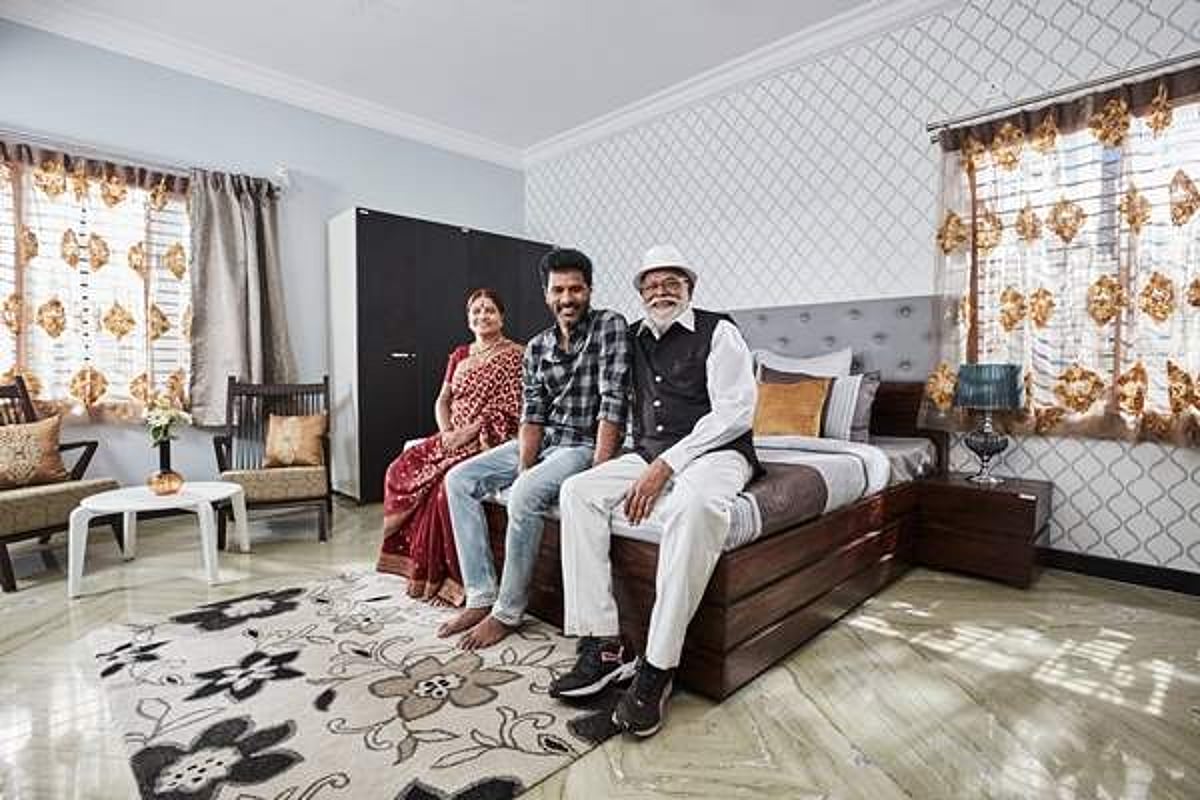 பெற்றோருக்கு பிரபு தேவாவின் அன்புப்பரிசு!