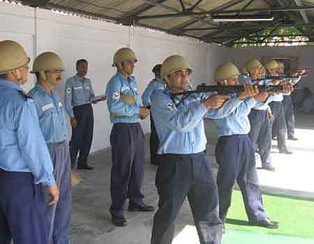 கடலோர காவல்படையில் ஸ்டோர் போர்மேன் வேலை