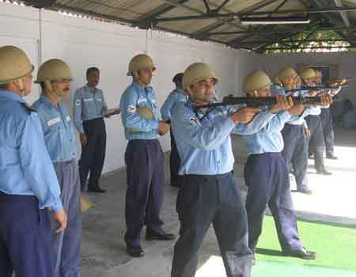 கடலோர காவல்படையில் ஸ்டோர் போர்மேன் வேலை