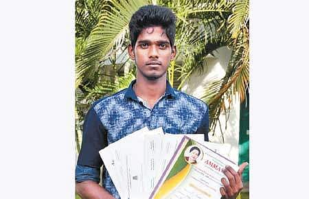 ஆசியப் போட்டியில் வெண்கலம் வென்ற மாணவருக்கு அரசின் உதவித் தொகை கிடைக்குமா?