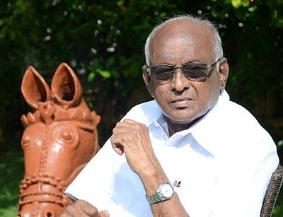 டைரக்டர் கே.பி குடுத்த கடமையை நன்கு முடித்த திருப்தி.   