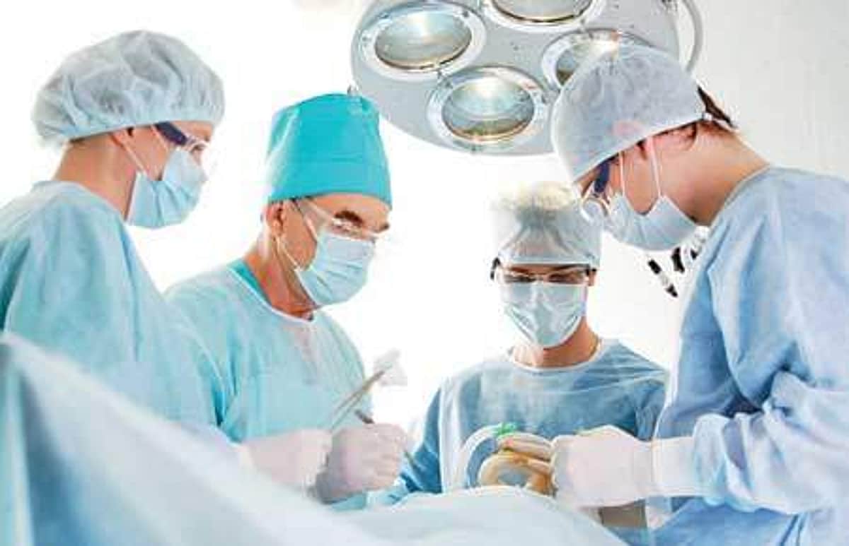 அறுவை சிகிச்சையின் போது பாலியல் தொந்தரவு: பாதிக்கப்பட்ட பெண்ணின் பகீர் புகார்