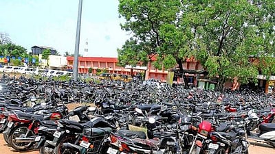 தமிழகத்தில் ஊரடங்கு மீறியதாக 1.35 லட்சம் போ் கைது