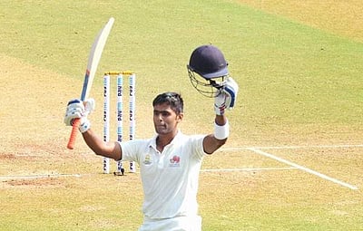 பயிற்சி போட்டி: சூர்யகுமார், பவார் சதம்!