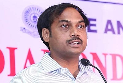 இந்திய அணியின் தேர்வுக்குழுத் தலைவராக எம்எஸ்கே பிரசாத் தேர்வு!