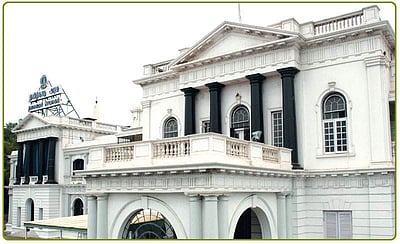 தமிழக அரசின் பொதுத்துறை நிறுவனங்களில் பணிபுரியும் ஊழியர்களுக்கு போனஸ் அறிவிப்பு!