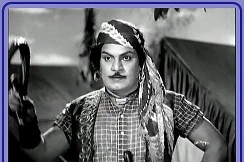 "நான் நல்லவன் வேஷம் போடனுமே? "