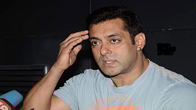 பாகிஸ்தான் நடிகர்கள் தீவிரவாதிகள் அல்ல: பாலிவுட் நடிகர் சல்மான்கான் பேட்டி!