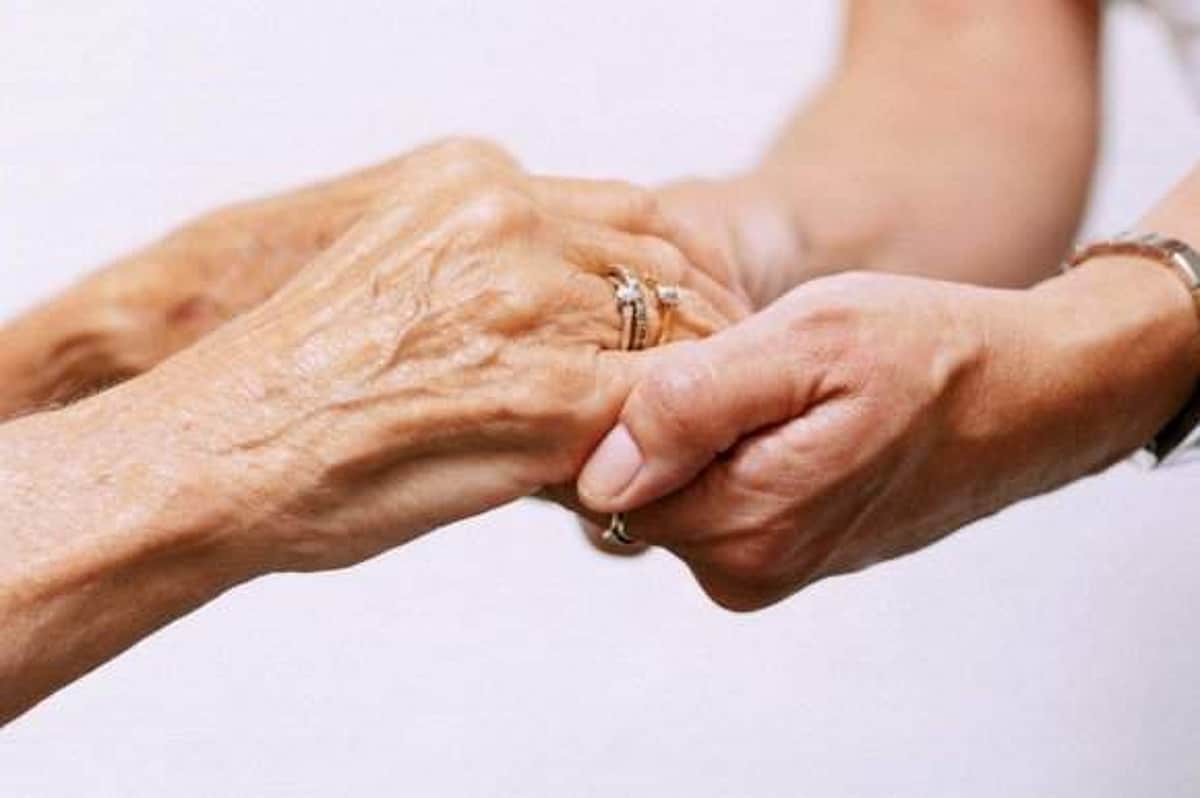 தனியாக வசிக்கும் முதியவர்களை பராமரிக்க மத்திய அரசு திட்டம்: மத்திய இணை அமைச்சர்