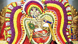 புதுச்சேரி மணக்குள விநாயகருக்கு இன்று தங்க கவசம் அலங்காரம்