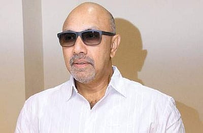 அரசியலில் பிரபல நடிகர்களை நம்பி விடாதீர்கள்: யாரைச் சொல்கிறார் சத்யராஜ்? 