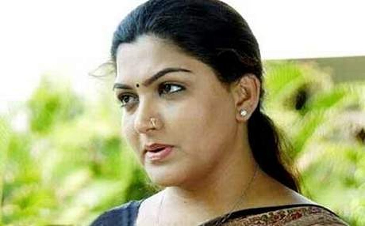 வெளிநாடு செல்ல நடிகை குஷ்புவுக்கு அனுமதி!