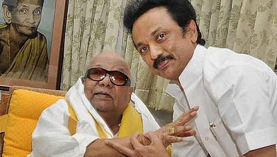 தலைவர் கருணாநிதியிடம் செயல் தலைவர் ஸ்டாலின் வாழ்த்து பெற்றார்