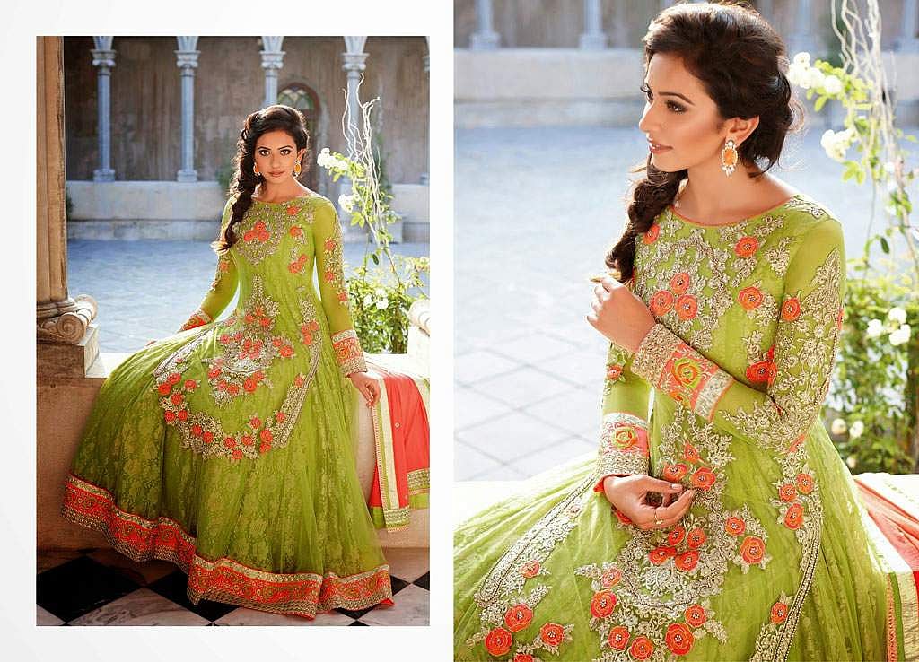 சல்வார் கமீஸ் உங்களுக்குப் பிடித்த உடையா? அப்படியெனில் இந்த 9 விஷயங்களையும் தெரிந்து கொள்ளுங்கள்!